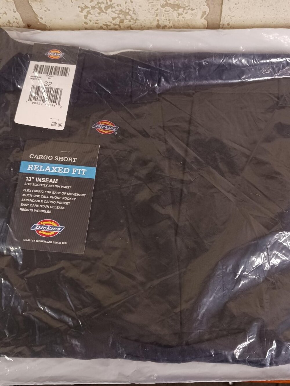 Dickies Cargo Shorts Mens Black Size 32 Inseam 13 Relaxed Fit Work Shorts